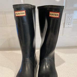 Hunter rain boots